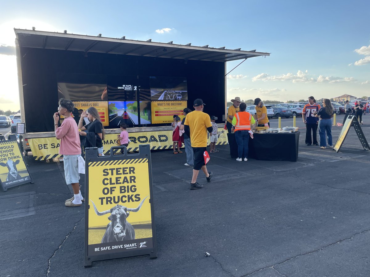 dctf's tweet image. Odessa and Odessa Permian welcomed the Dave Campbell’s @TxDOT Be Safe. Drive Smart. Road Show last week!
Learn More: texasfootball.com/article/2025/1…
@OHSBronchoFB @MOJOFB1 @ECISDAthletics | #BeSafeDriveSmart #EndTheStreakTX