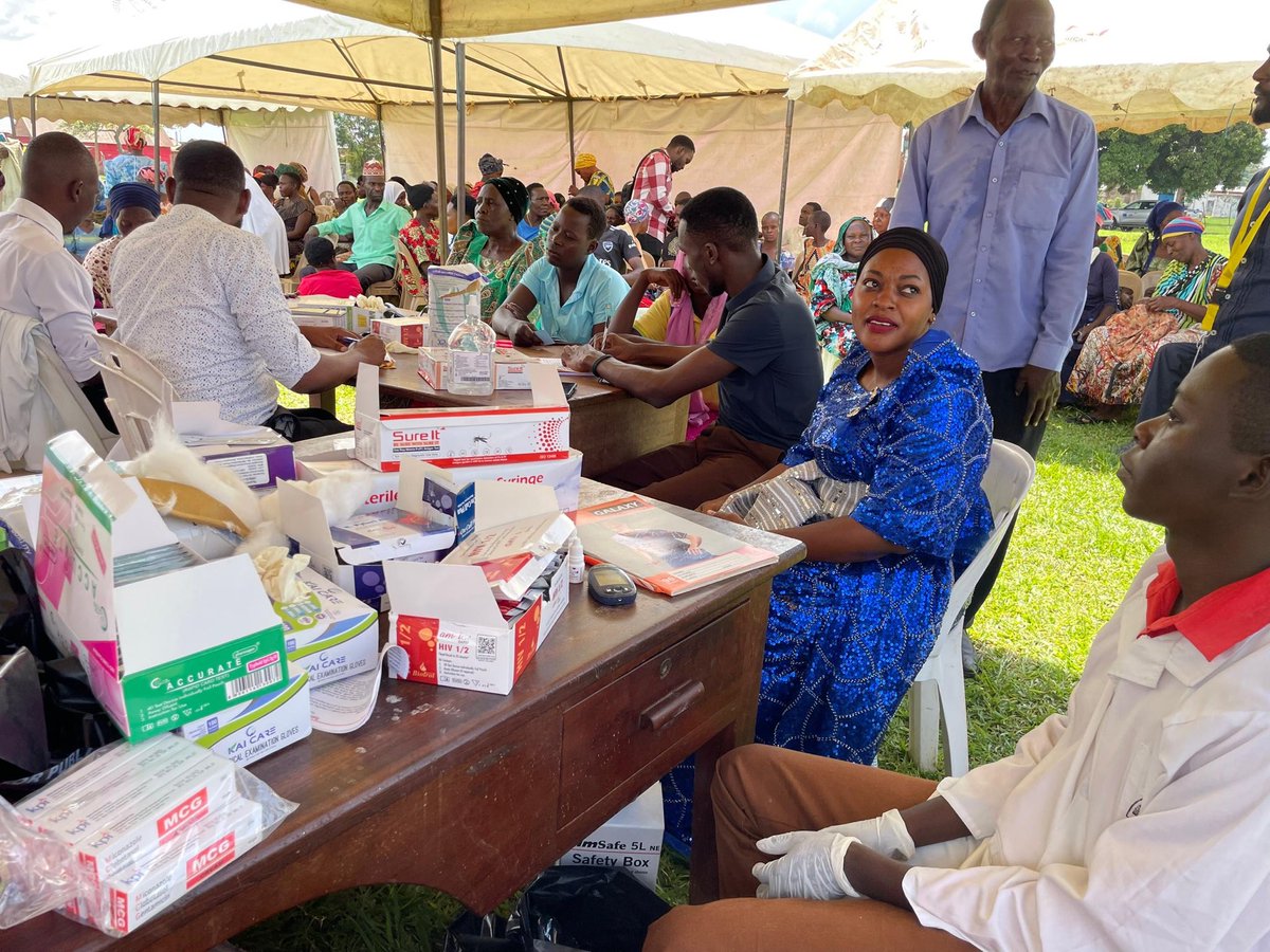 101.5 UBC Ngeya FM tweet media