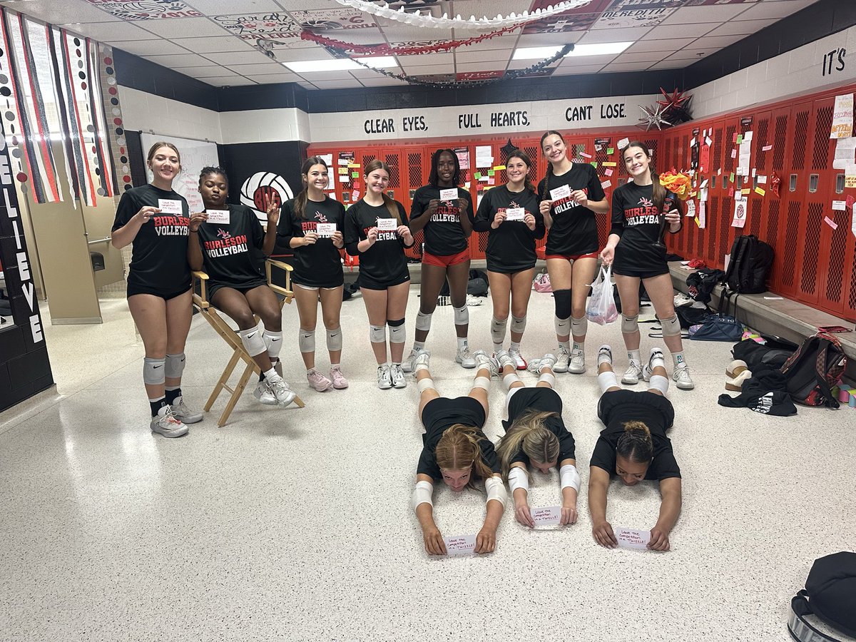 Burleson High School Volleyball🏐 (@ladyelk_vball) on Twitter photo Torch 🔥 Leadership this am!  
Beat Summit!
#WHGB #LeadersLead  #Traditions #twizzle Torch 🔥 Leadership this am!  
Beat Summit!
#WHGB #LeadersLead  #Traditions #twizzle