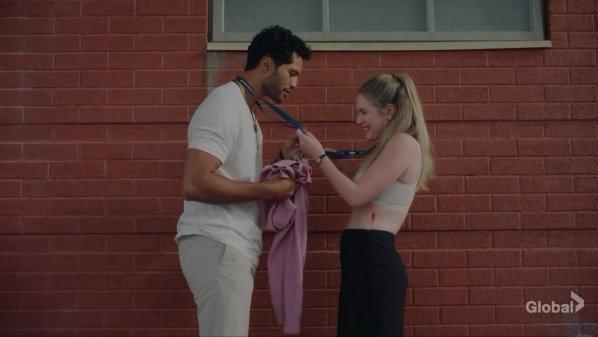 Anjelia33's tweet image. They got me so insane already!!! Their chemistry ate so much, finally a Jim &amp;amp; Pam dynamic that actually have chemistry and doesn’t feel forced (looking at you, The Office sequel 👀), I so can’t wait to see more of them! 🥰❤️ #dmv #dmvcbs