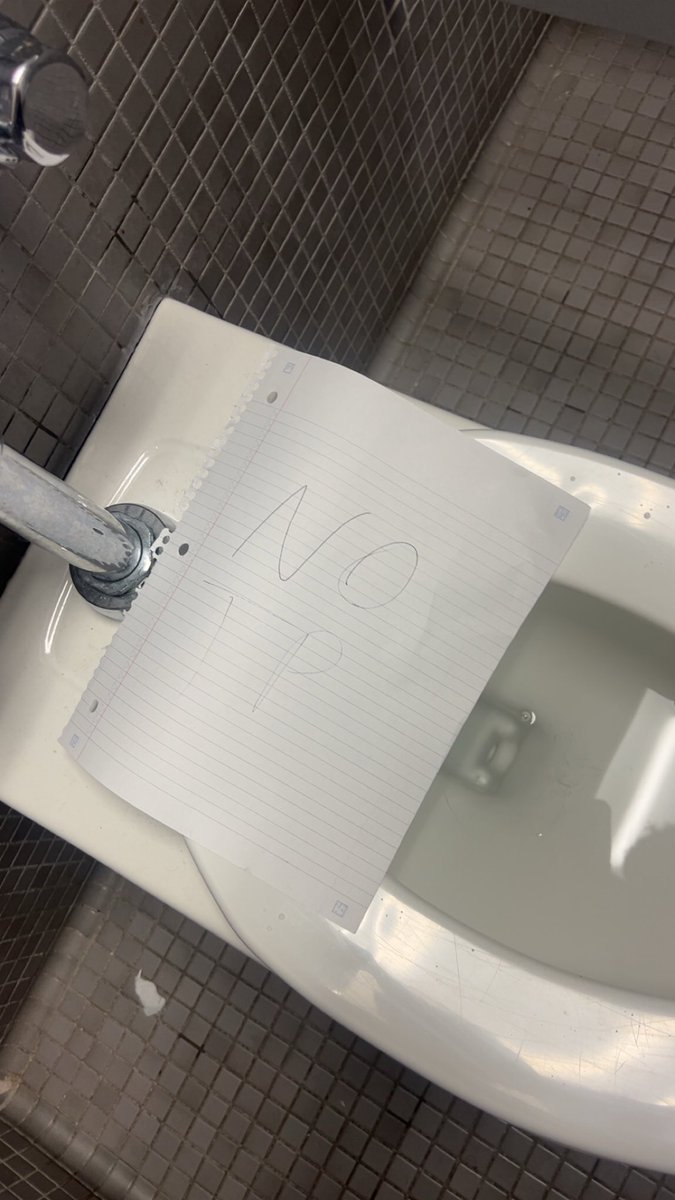 thechucksmith14's tweet photo. Will leaving a NO TP sign in the stall reverse all the bad Iβve done? Probably not. But hopefully it saves som poor soul from a shitty situation I almost fell for. #givealittlebit https://t.co/Ep6POvqZWI