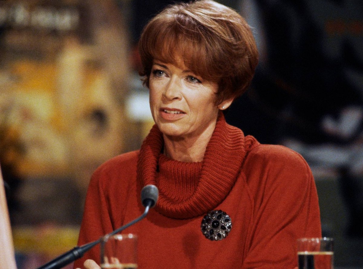 Vroeger miste ik geen enkel programma met Sonja Barend, ik ergerde me vaak kapot maar was altijd onder de indruk. Hoe gaaf om haar weer te zien: die waardering is er niet minder op geworden. Blijft een topper.