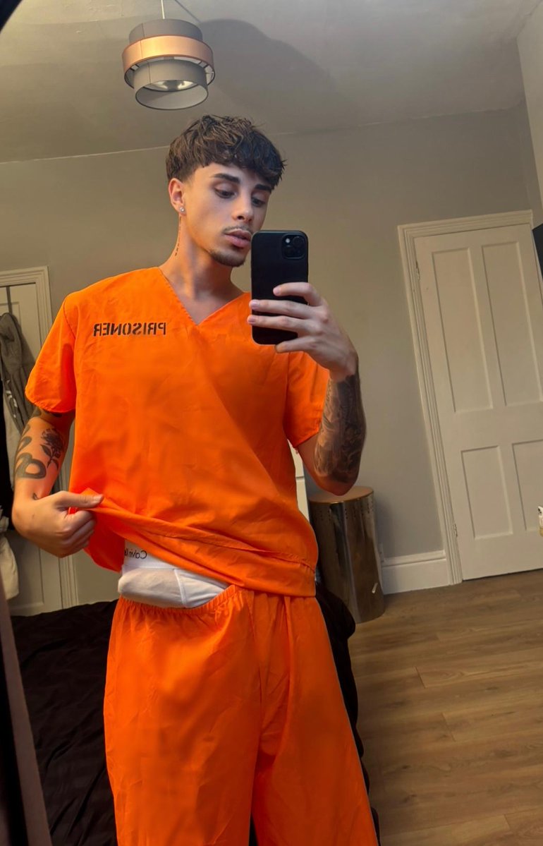 Who didn't get a pic in DMs today?