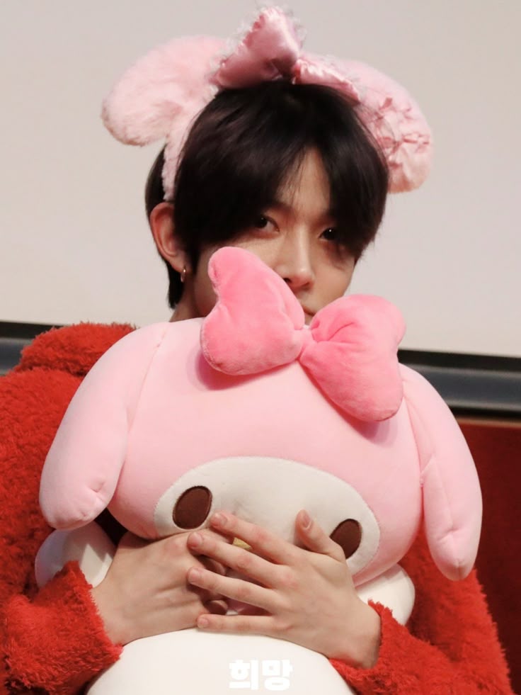 heeseung sendo a pessoa mais fofa que existe — thread de aniversário 🎂