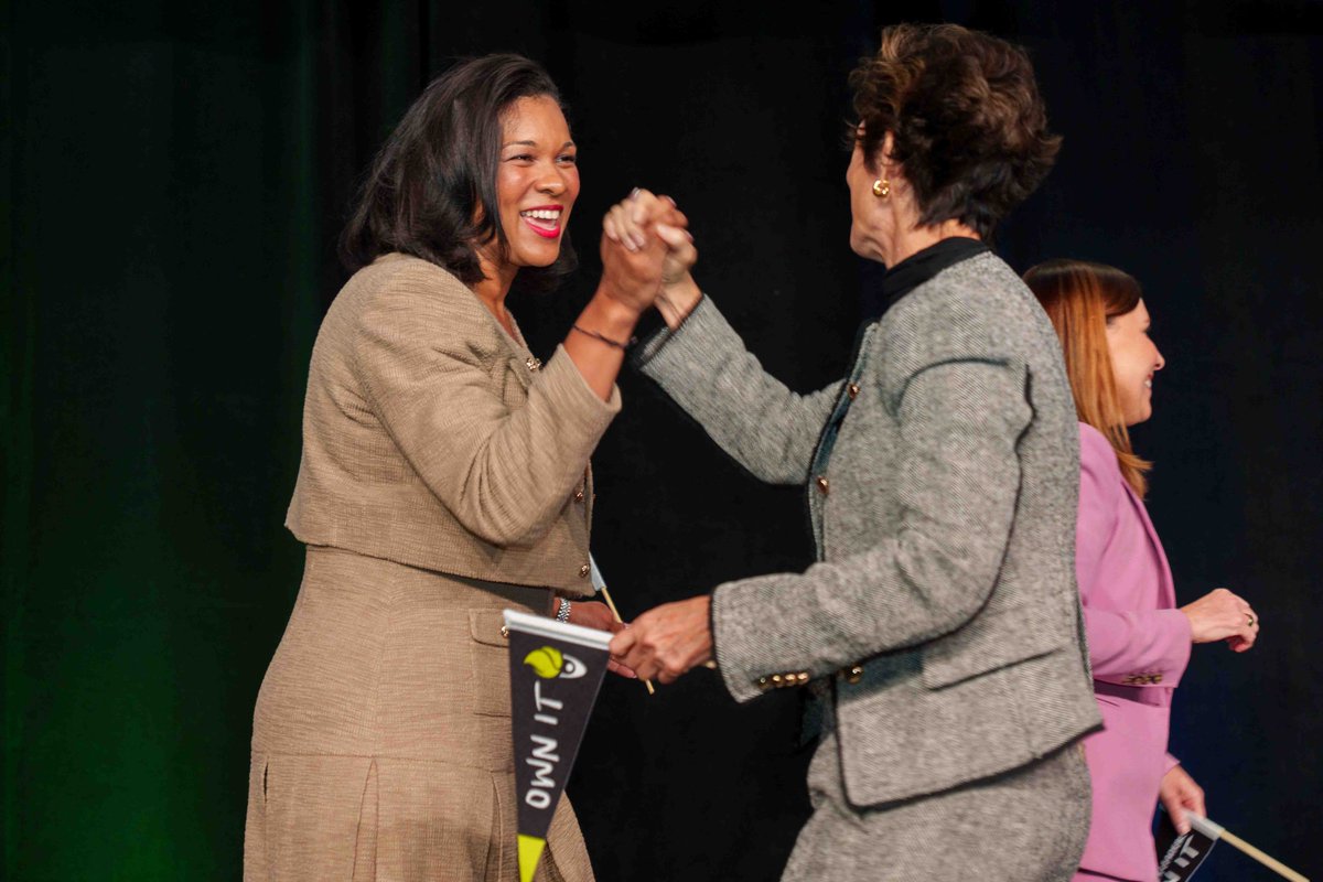 _WomenLeaders's tweet image. Our Celebration of Advancement March, presented by CSA Search &amp;amp; Consulting @CSA_Search, is a powerful moment to honor women stepping into leadership roles in 2025. We stand proud in championing these, Women Leaders! 💪✨