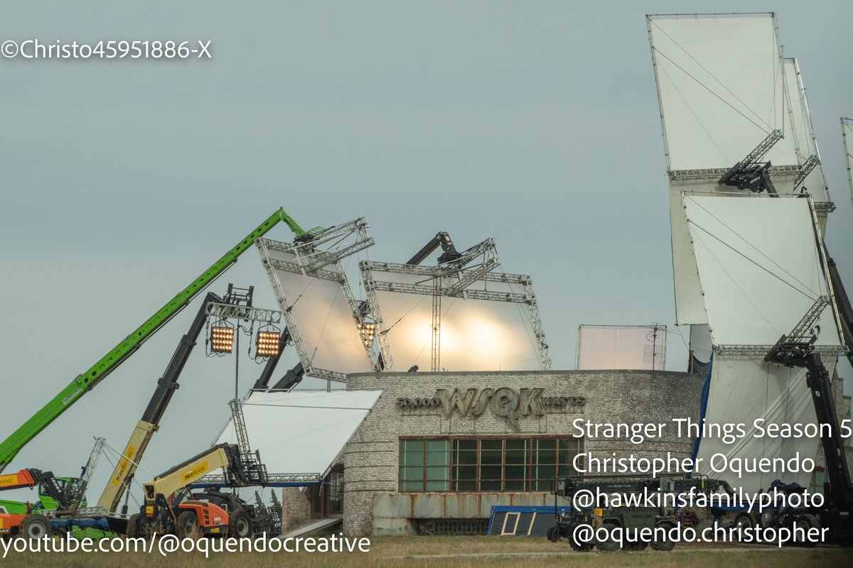Christo45951886's tweet photo. Stranger Things. I am looking forward to the premiere. #strangerthings #strangerthings5 #comingsoon #oquendo #fineart https://t.co/J0QBxRRaLk