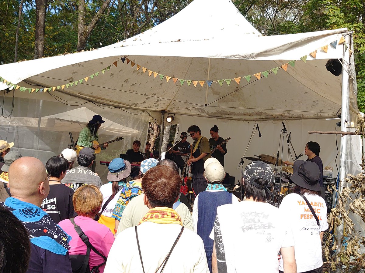#KuniROCK ゆっくり振り返り
遠い 楽し 車中泊辛い 美味し 寒い 暑い 熱い思い #岩崎有季 familyはパワフルでタフ 
未だ語り尽せず思いを抱き帰宅 
#NAIKAMC  は続ける事よりも変わり続ける事が大事と。強烈に残る言葉だった
#Tahara104 コーナーあっても良いね
#茂木洋晃トリオ 平和をいつも問いかけ
