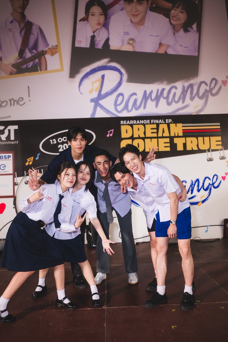 marcthn_'s tweet image. มาเล่นซีรี่ย์เรื่องนี้ทำให้มาคได้เจอคนที่มีความหมายกับมาคมากๆ ขอบคุณทีมงานและค่าย @frt_ent ที่ทำให้ซีรี่ย์เรื่องนี้เกิดขึ้นมานะครับ
ที่สำคัญ ขอบคุณทุกคนที่คอย support เรามาตลอดน้า เรารู้สึกถูกรักมากๆ 
รักทุกคนเหมือนกันครับ🤍

#RearrangeTheSeries