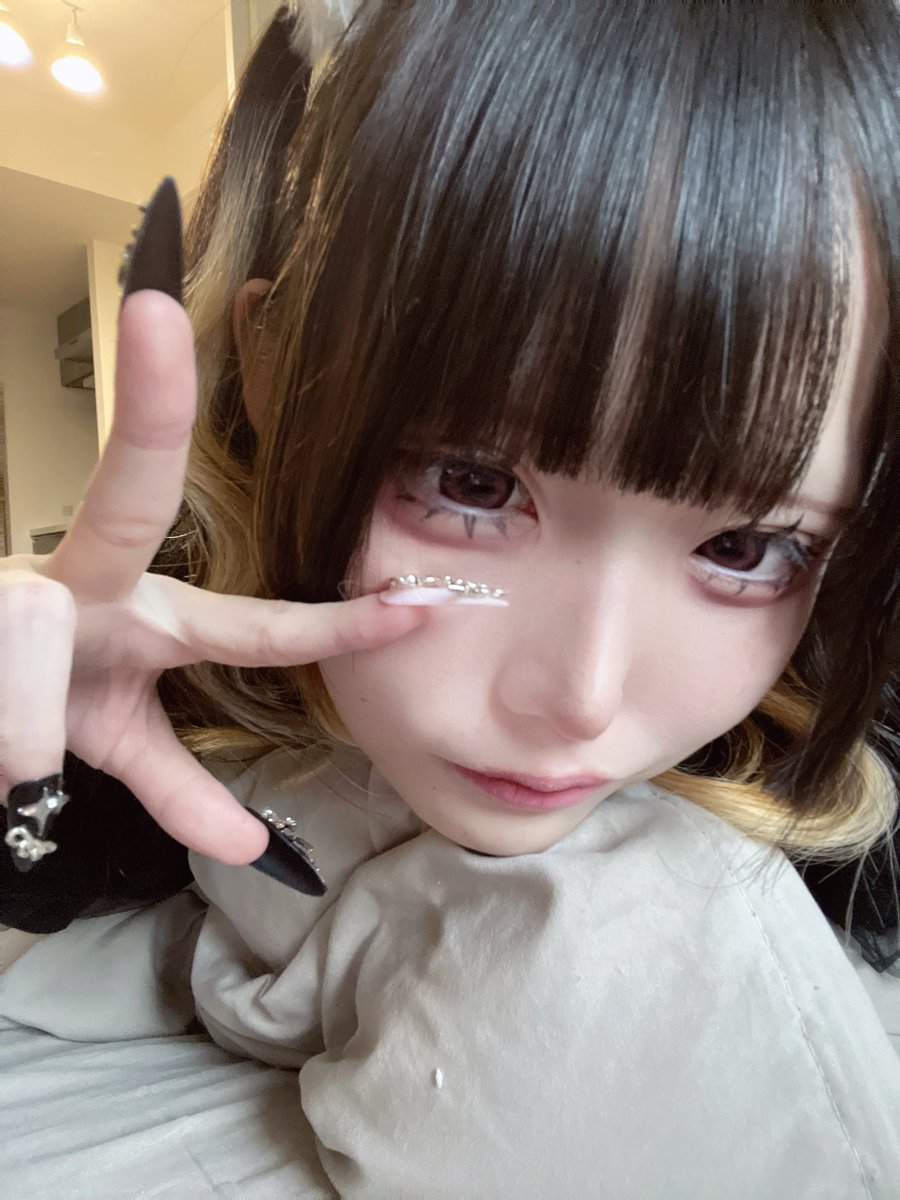 体調ょゎょゎ tweet media