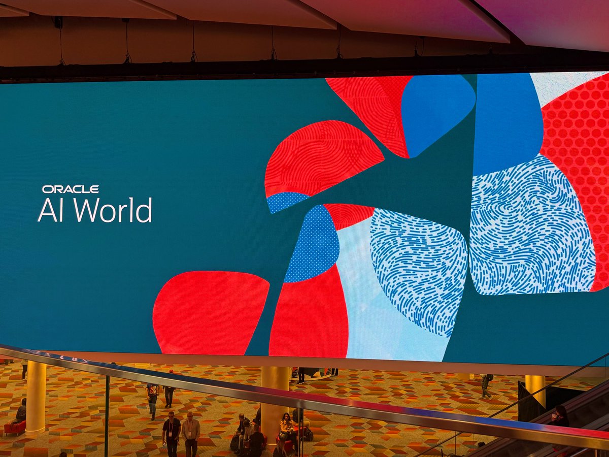 nisshii0_t's tweet image. この配色だとミャクミャクにみえてくる

#oracle #AIworld #OAW #OracleACE