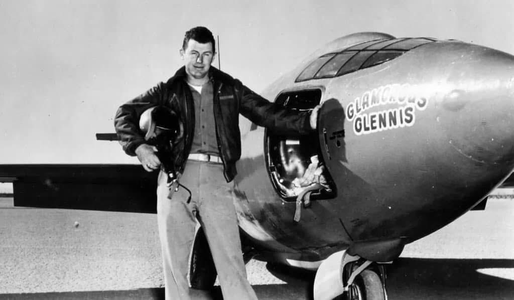 OCT 14: #OnThisDay in 1947, Chuck Yeager became the first person to break the sound barrier, piloting the Bell X-1 aircraft.

Yeager achieved a speed of Mach 1.06 at an altitude of 45,000 feet and later received the 1947 Collier Trophy in recognition of his accomplishment.