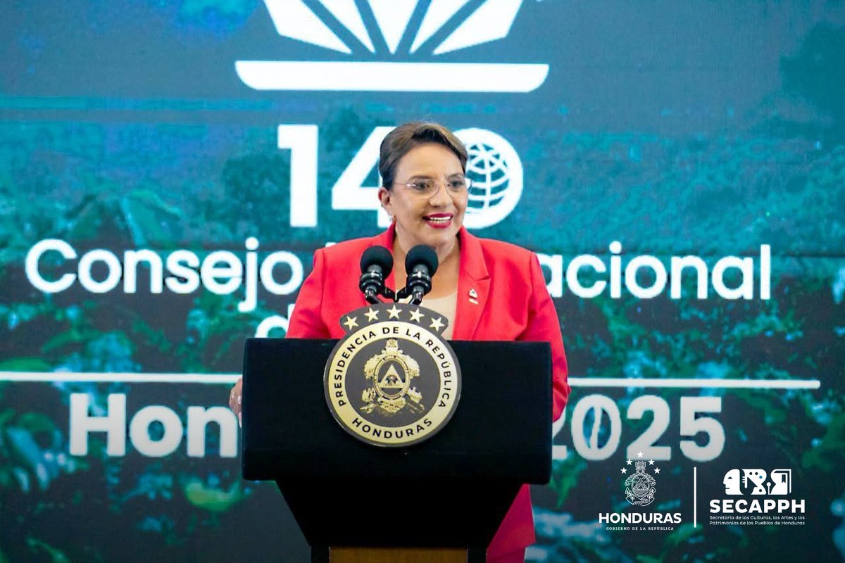 SECAPPH's tweet image. #SECAPPHINFORMA ☕️🇭🇳 ​¡Honduras se consolida como el epicentro mundial del café! 🌎

​La 140° Asamblea Internacional del Café en San Pedro Sula reúne a representantes de 77 países productores y exportadores. Es un acontecimiento histórico para nuestra nación.

​En este encuentro…