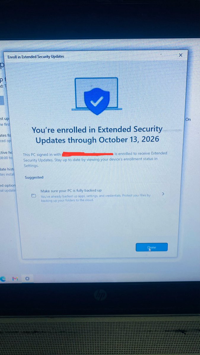 pathaksid86's tweet photo. @iamasagar bhai Mujhe to Win10 extended support free of cost me hi mil gyaa. No extra cost. Microsoft Extended Support free me baatne laga. https://t.co/QKWFeFLQwx