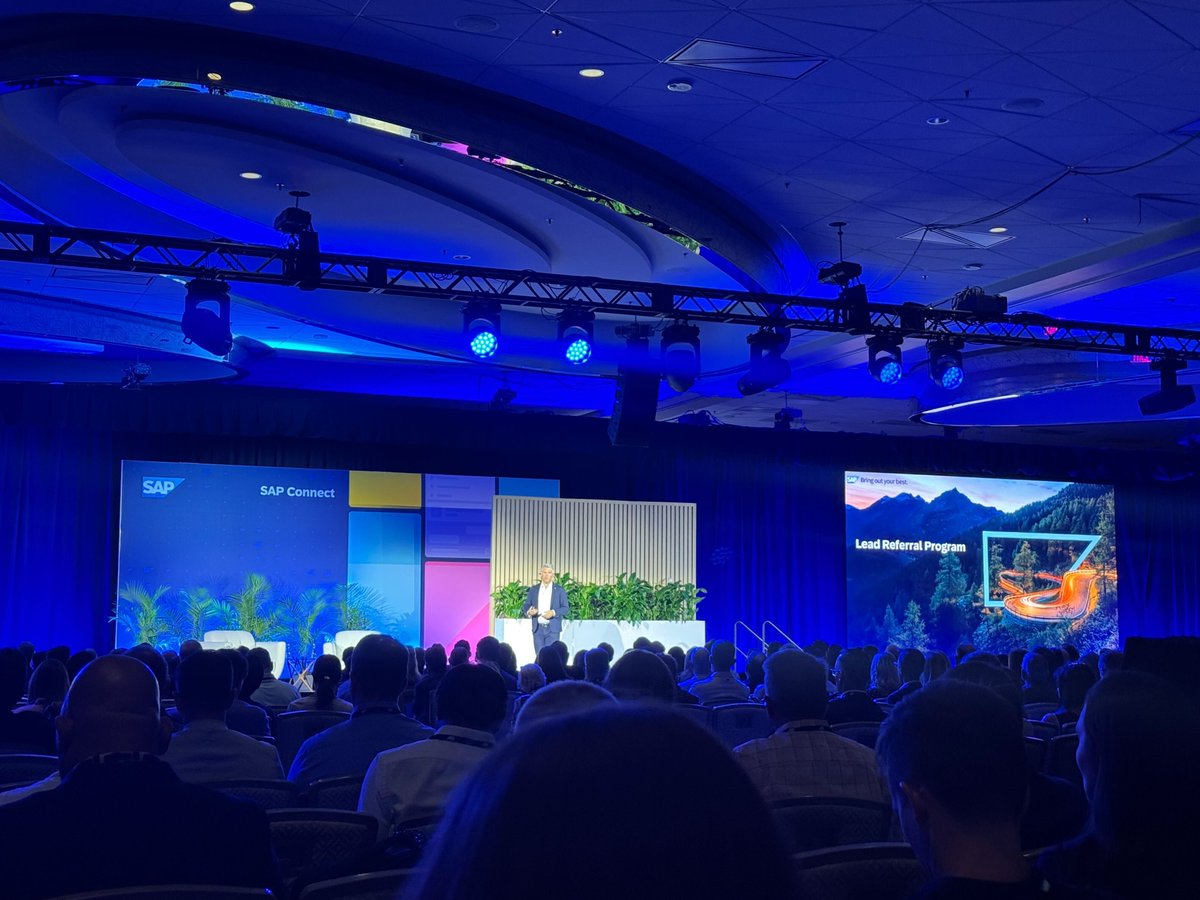 TalentNetInc's tweet image. Last week, our President Justin Lumby and Director of Strategic Sales &amp;amp; Growth Pierre-Yves Brennan joined industry leaders at SAP Connect in Las Vegas, sharing how TalentNet’s Direct Sourcing platform is shaping the future of work. #SAPConnect #TalentNet
