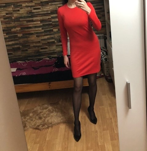 Tenue d'anniversaire. C'était une bonne journée et soirée.