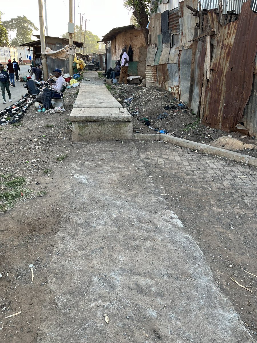 Honeyfarsafi's tweet image. Hey everyone,
I’m coming to you with something a little personal today. I was born and raised in Korogocho a place that teaches you about injustice and inequality long before you even understand what those words mean. My activism journey began there over four years ago, when I…