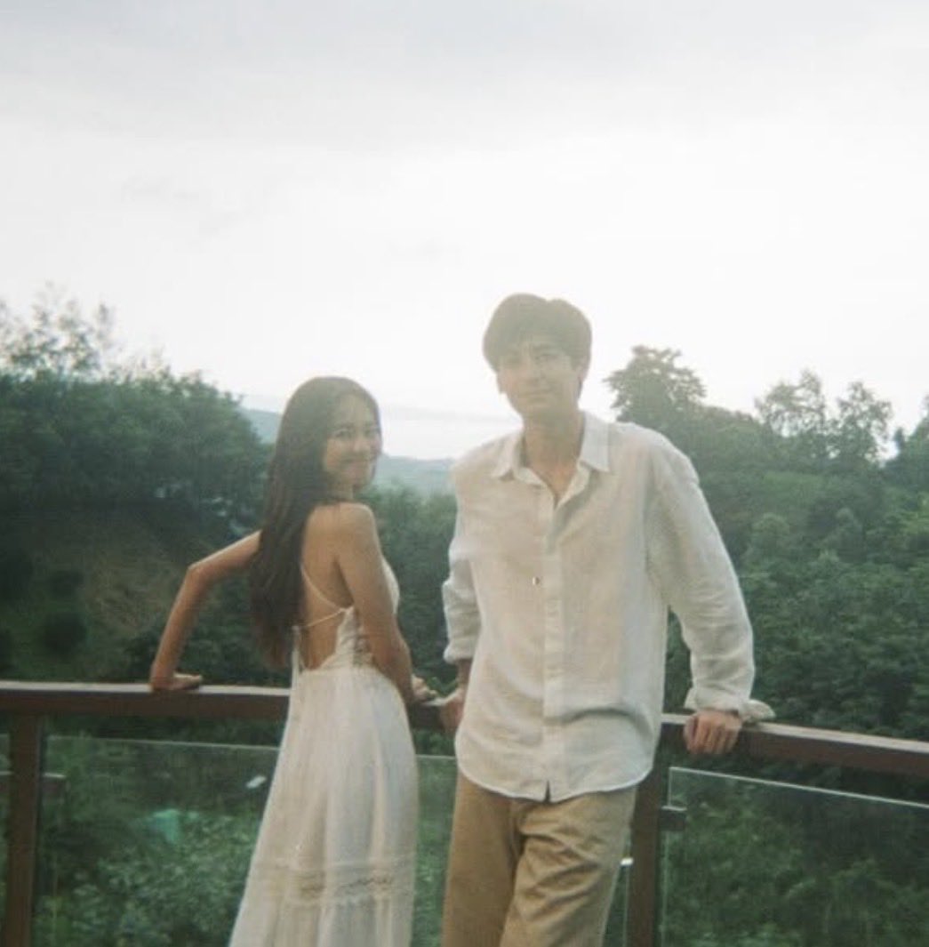 wassupbribri_'s tweet image. 「 papansin, pinapansin, papansinin 」 
#ashdres

wherein everyone thought ash was just trying to get andres’ attention, but little did they know he was already her fiancé.