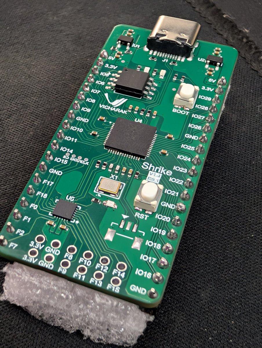gareebscientist's tweet image. @Vicharak_In sent over their Shrike lite FPGA dev board, this thing is priced at ₹349/ $4, which is crazy on a global level.
I personally do not understand FPGAs well though, previous attempts have not been well. Hopefully this times the charm? Let's see....