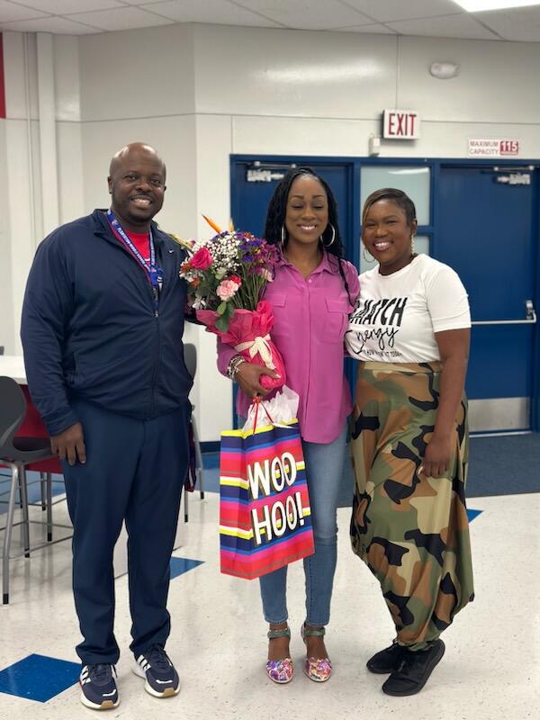 LATAVIA PINCKNEY tweet media