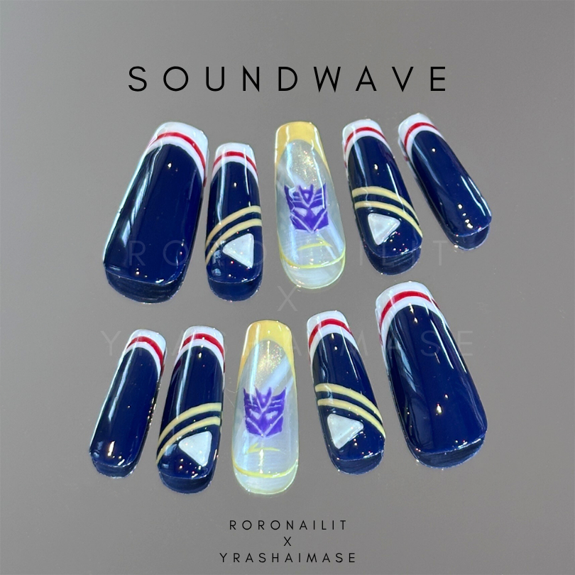 In collaboration with @roronailit (on IG), I'm pleased to announced that we are opening orders for our TF press-ons!

All sets are handmade and hand drawn with love, from design to production &lt;3

#transformers #nailart #optimusprime #megatron #starscream #soundwave #maccaddams