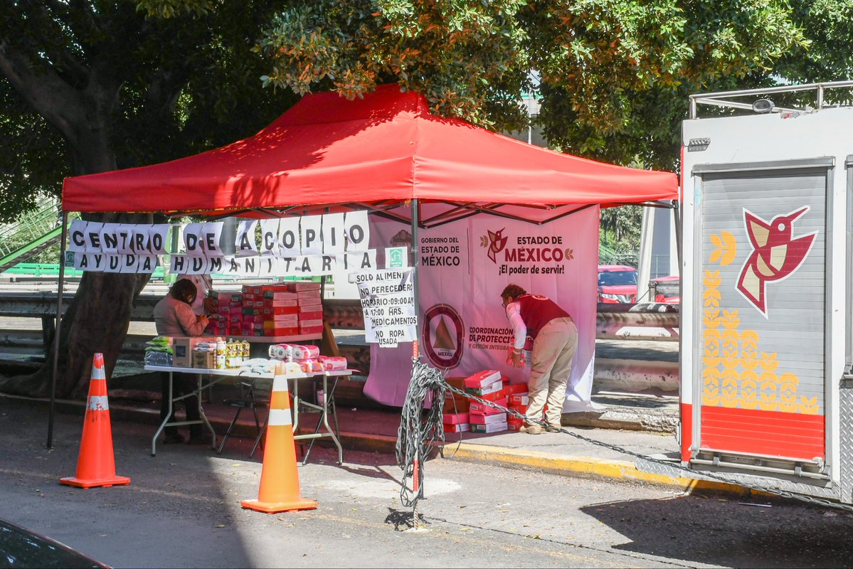 delfinagomeza's tweet image. Gracias a las y los mexiquenses que han acudido a los Centros de Acopio para entregar apoyos para nuestras hermanas y hermanos de Veracruz, Hidalgo y Puebla.
Recuerden que contamos con 3 Centros de Acopio:
📍Palacio de Gobierno del Estado de México, en Toluca.
📍Oficinas de…
