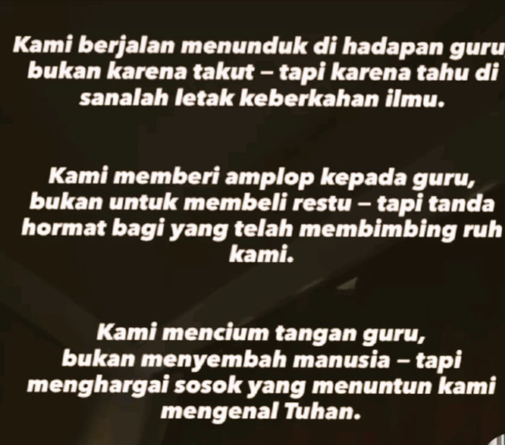 Kalau belum paham, sini saya ajari kitab Ta'limul Muta'allim Bab ttg bagaimana cara menghormati seorang guru dan keluarganya.