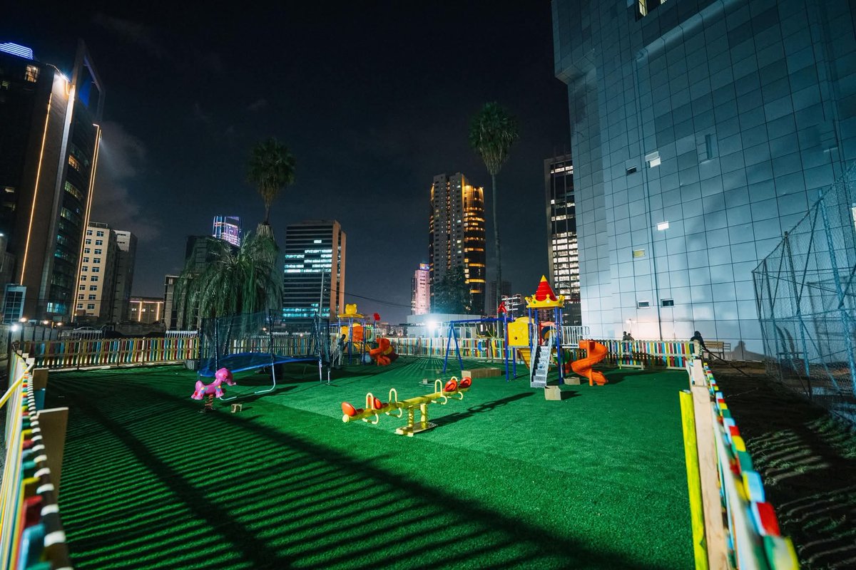 Addis Ababa, Ethiopia 🇪🇹, has officially launched its state-of-the-art 15-story modern cinema complex, with studios, art galleries, a library, shops, and more!