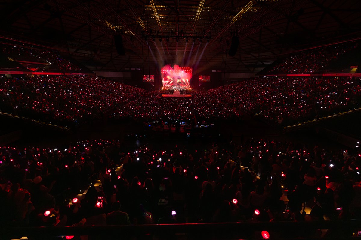 Still glowing from an amazing night with <a href="/pledis_17/">세븐틴(SEVENTEEN)</a> at the Dome 💎
Thank you, Carats, for the love and energy! 💖

#SEVENTEEN #세븐틴 #SVT_WORLDTOUR #NEW_TACOMA #NEW_US #SVT_TOUR_NEW_