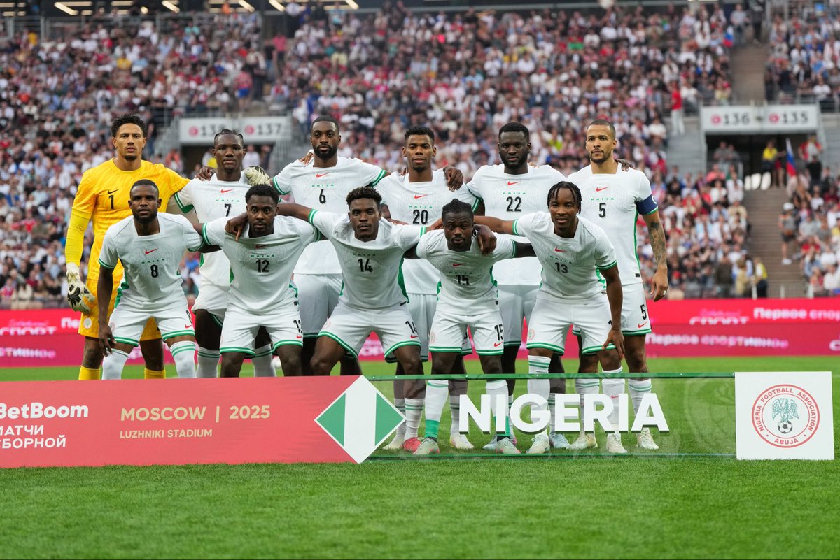 _BeFootball's tweet image. 🚨 𝗜𝗟 𝗡’𝗘𝗡 𝗥𝗘𝗦𝗧𝗘𝗥𝗔 𝗤𝗨’𝗨𝗡 !!!! 🌍🥵

VOICI LES 4 BARRAGISTES DE LA ZONE AFRIQUE POUR LE MONDIAL. 

CAMEROUN 🇨🇲 
GABON 🇬🇦
RD CONGO 🇨🇩
NIGERIA 🇳🇬 

Le vainqueur défiera une nation d’une autre confédération.