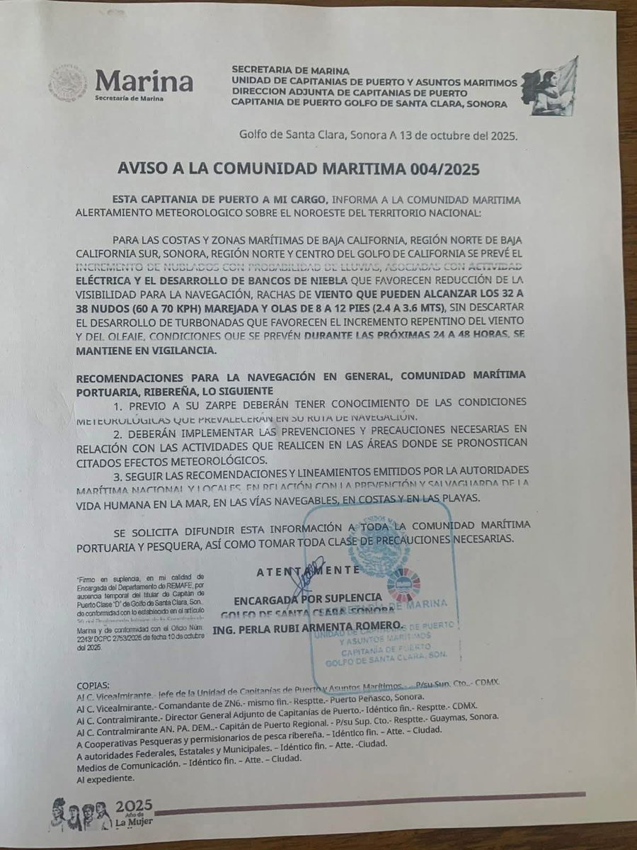michelleriveraa's tweet image. 🚨#SONORA La esperanza de la economía en el Golfo de Santa Clara está en el levantamiento de la veda del camarón este 14 de octubre, pero el clima complica sus salidas, se espera que tomen precauciones para zarpar y regresen a casa con bien y con mucho 'oro rosado'.

Vía @flormbd