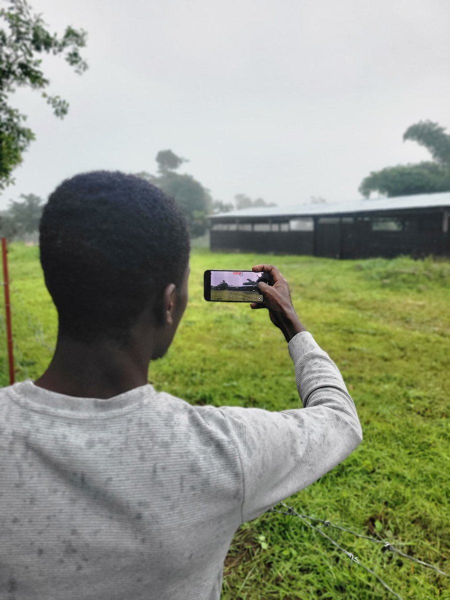 <a href="/GraceKutino/">Grace Emie Kutino</a> Ns serions profondément honorés de vs recevoir dans notre ferme afin de vs présenter nos activités ainsi que notre projet Animal Hub, une initiative innovante qui permet aux jeunes et aux investisseurs d’élever à distance grâce à un modèle de gestion moderne et participatif.