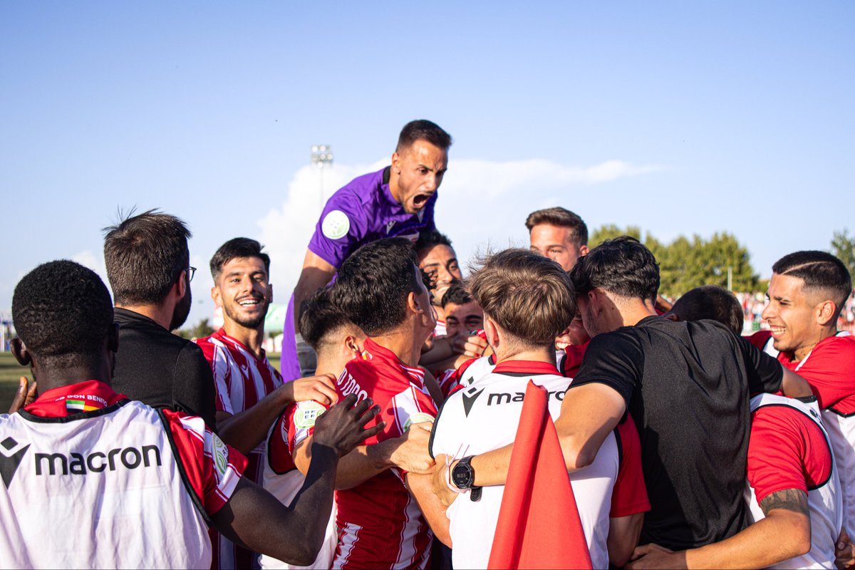 César Llera tweet media