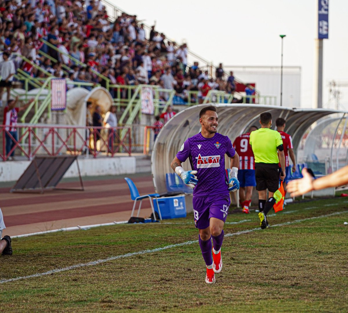 César Llera tweet media