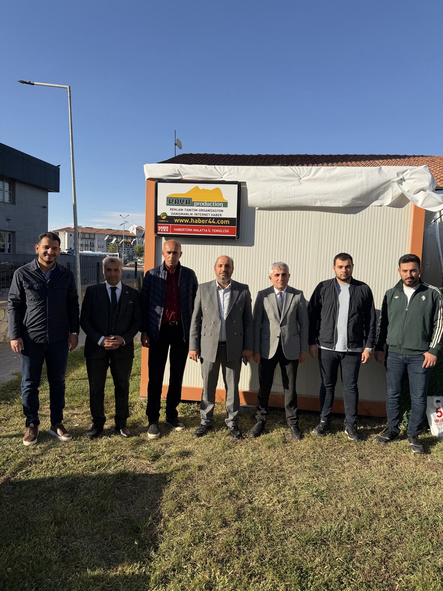 İl Başkanımız Av. Hamza Paşahan , Tanıtım Medya ve İletişim Birim Başkanımız <a href="/akiferoglu23/">Mehmet Akif Eroğlu</a>  ve İl Yönetim Kurulu Üyelerimiz 
Yerel basınımızın kıymetli temsilcileriyle bir araya geldi. 

“ Ortak Akıl ve Güçlü Şehir “ Çalıştayımızla ilgili oluşturduğumuz raporları basınımızla