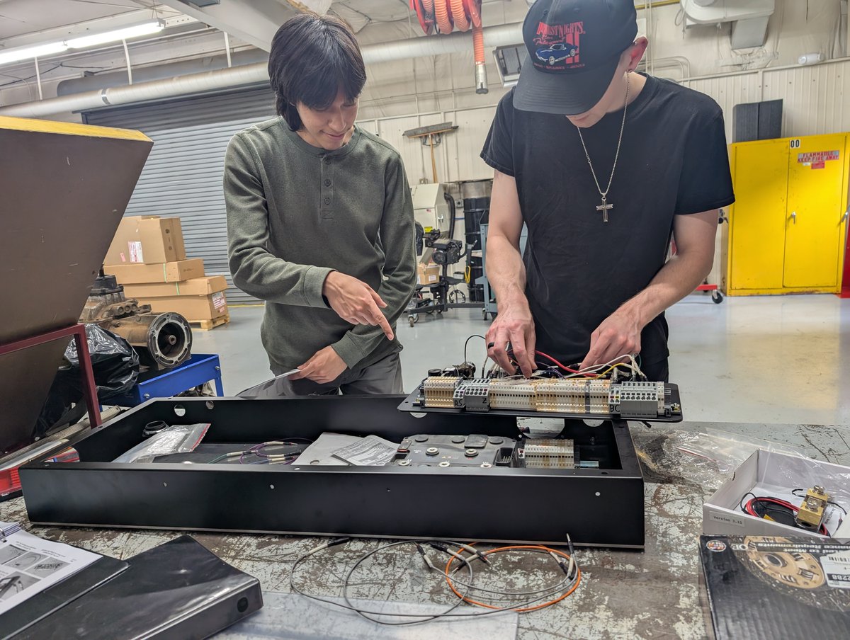 Switch Vehicles tweet media