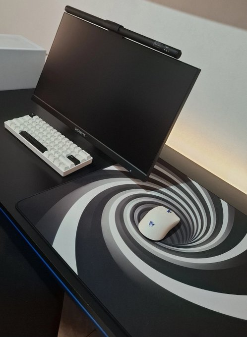 Pro Setups tweet media