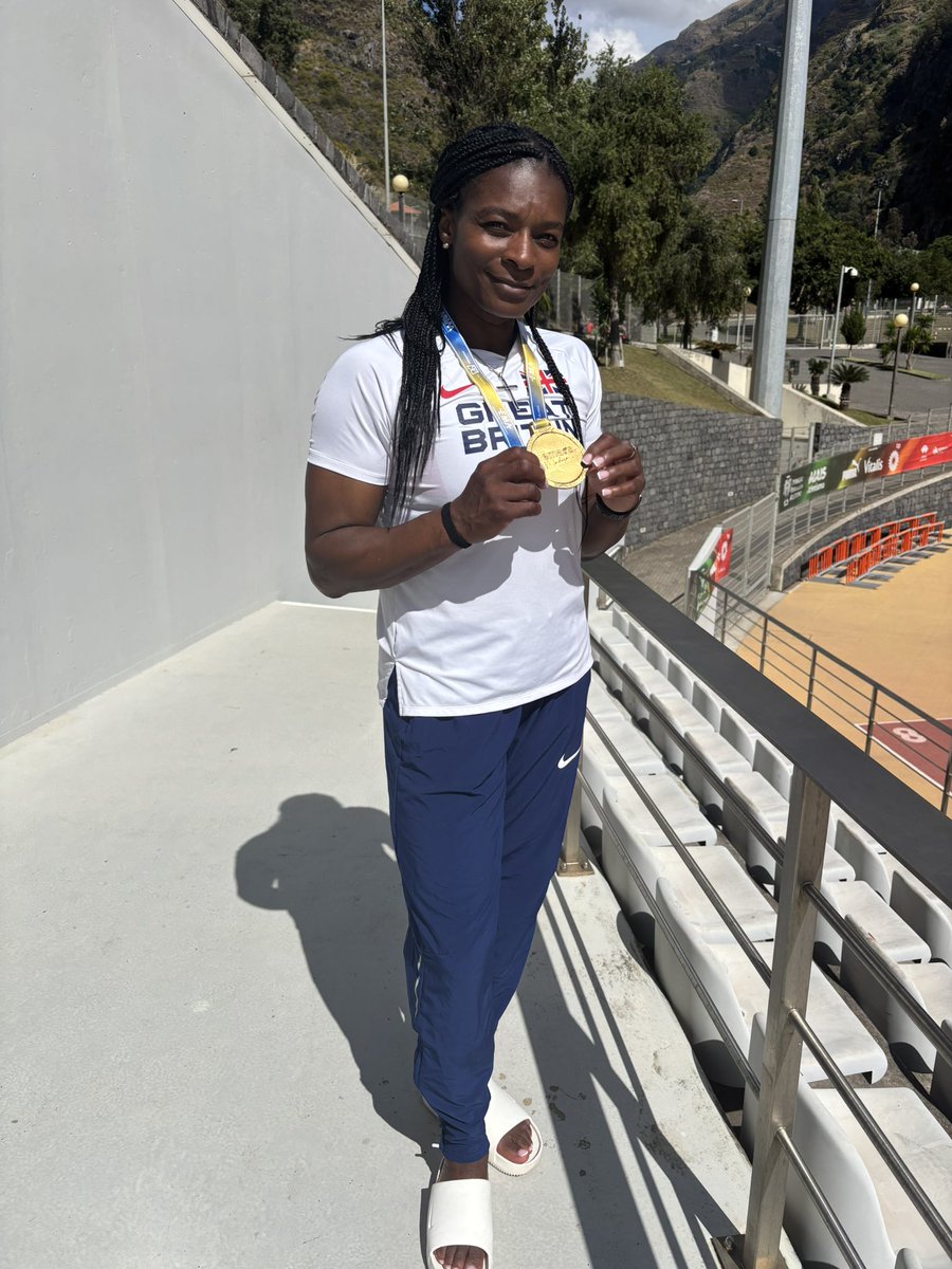 Today I received my Gold medal at the European Masters in Madeira. It was great to sing my National anthem. The girls did a great job in the W55. Hopefully made some friends along the way. Thank you everyone for your kind words about me.