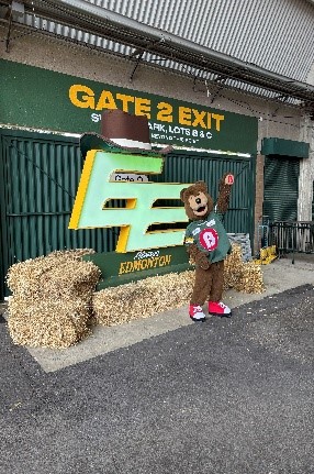 Catch <a href="/CLR_Alberta/">Construction Labour Relations-Alberta</a>'s #BuildYourFuture ads at next week's <a href="/GoElks/">Edmonton Elks</a> game! We're thankful for the opportunity to promote rewarding careers in the skilled trades industry to the #CFL community.

#BuildYourFutureInAlberta #ConstructionCareers #GoElks #TradesPride