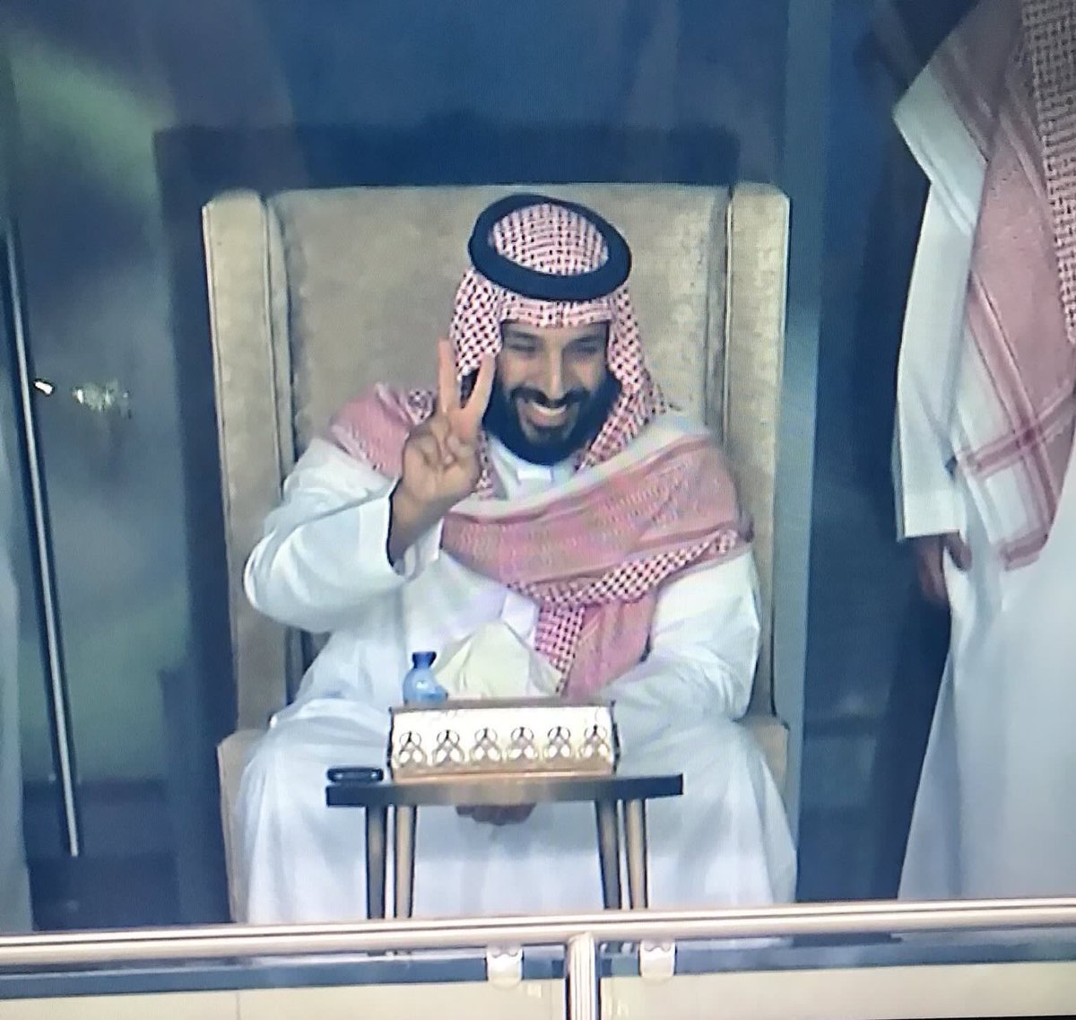 يستاهل هذا العظيم كل منجز يسجل باسم المملكة 🇸🇦

يعمل ليل نهار الله لا يضيع له تعب 💚

ألف ألف ألف مبروك للشعب السعودي العظيم 🇸🇦🇸🇦

الـحـمـدلـلـه 🇸🇦💚

#محمد_بن_سلمان | #السعوديه_العراق