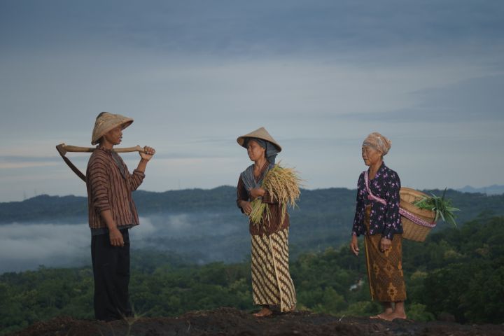 juvy's tweet image. Art of the Day! &quot;Javanese Farmers&quot;. Buy at: ArtPal.com/cristianj?i=24…