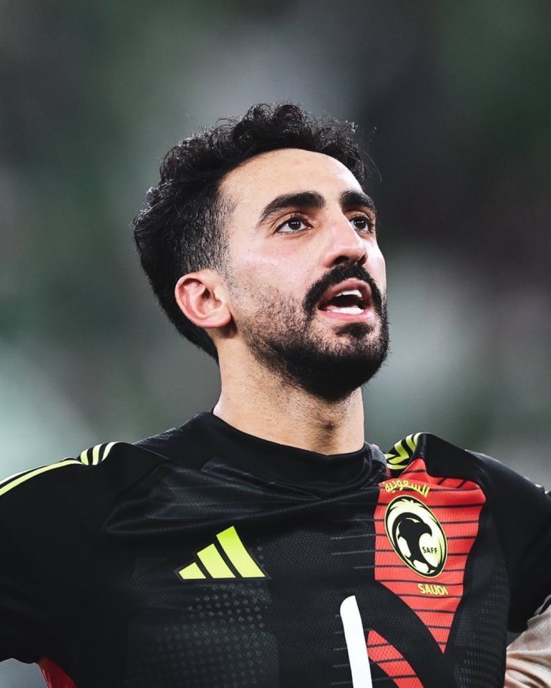 عزيزي المتابع .. اوصفه بكلمة؟