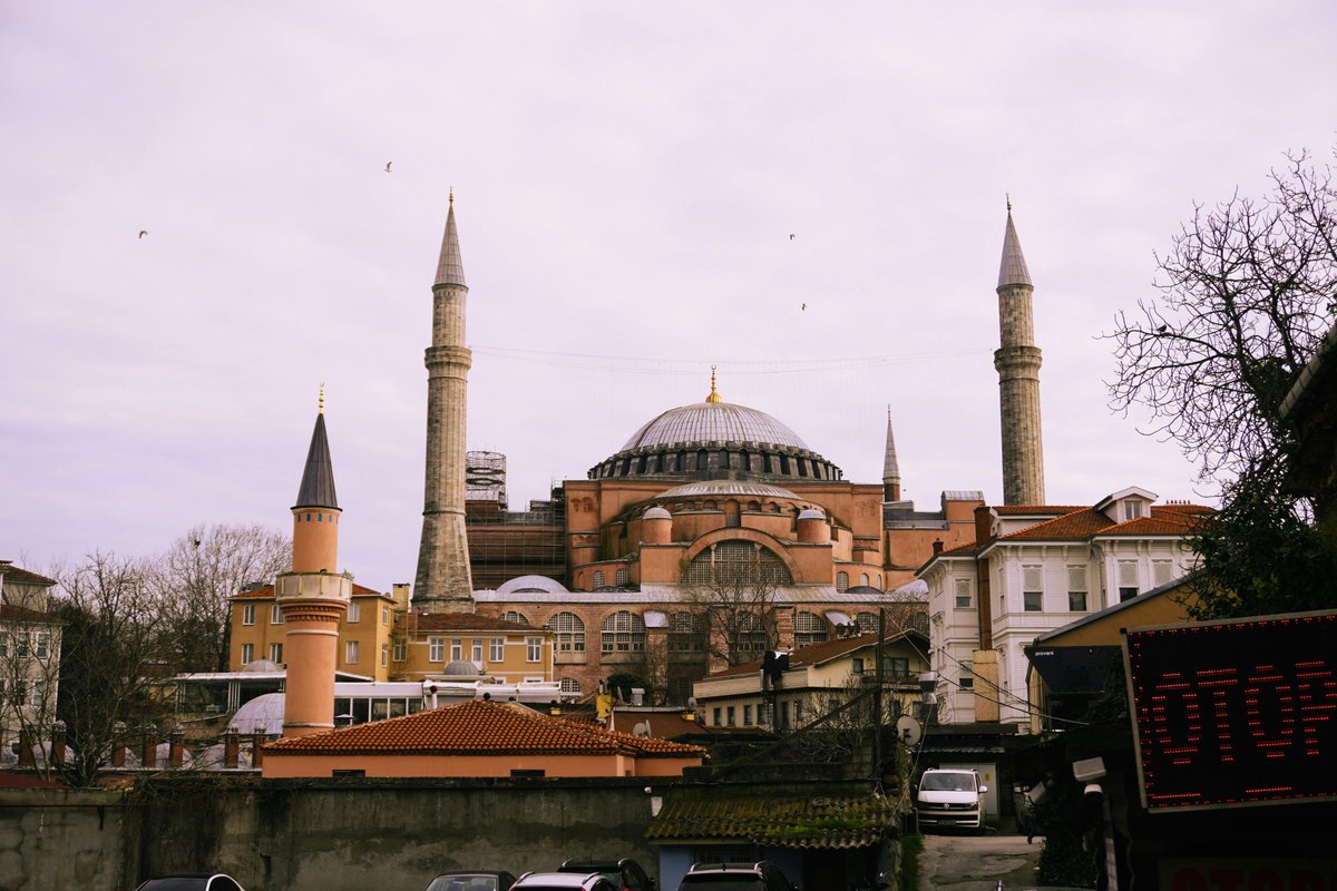 JonsSubstack's tweet image. What is the Siege of Constantinople (717–718 CE), and what is its impact on Western Christianity and culture? open.substack.com/pub/stoutj/p/w…