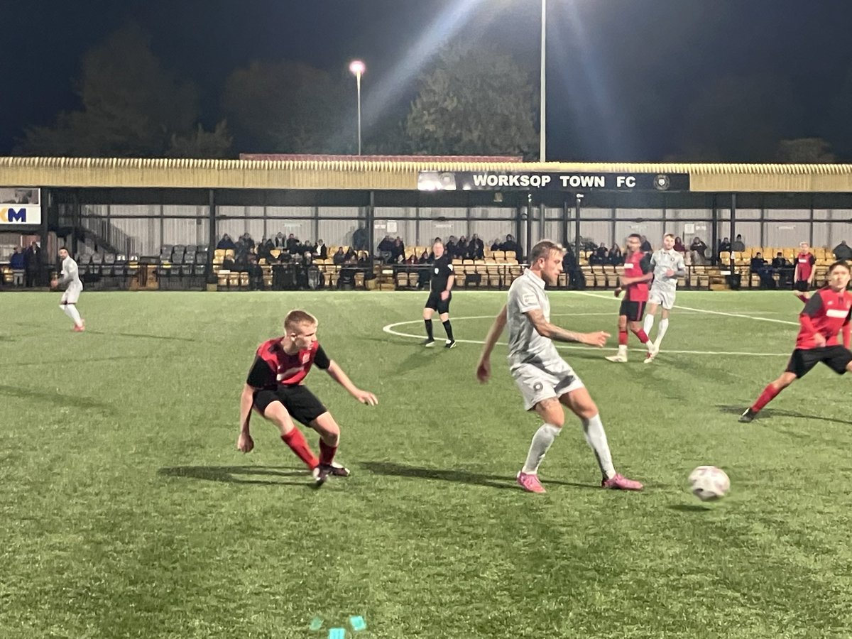 KivetonParkFC's tweet photo. Full-time in the Senior Cup, and Kiveton are beaten 1-5 by National League North side @WorksopTownFC.

An absolutely phenomenal effort from the boys - hats off to every single one of them.

Ish Lammy’s goal on the hour mark was met by some roar from the visiting hordes! https://t.co/r5K4ilECcp