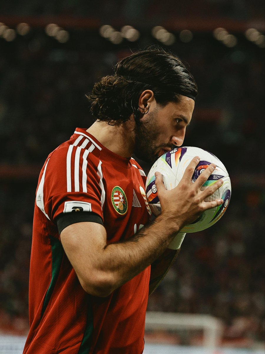 TheImmortalKop's tweet image. One Goal + One Assist against the supposed 3rd best player in the world ‘Vitinha’