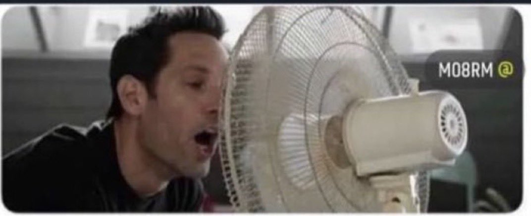 أنا و أنا ياهل بدون سبب :