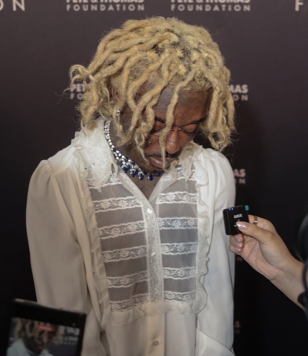 codeinekrazy0's tweet image. I GOT A FEELING UZI WILL COME BACK IN THE COMING WEEK OR 2 I JUST FEEL IT
