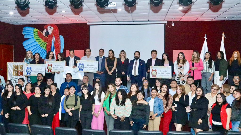 🏛️🇭🇳I 𝐏𝐫𝐞𝐬𝐢𝐝𝐞𝐧𝐭𝐞 𝐝𝐞𝐥 𝐂𝐨𝐧𝐠𝐫𝐞𝐬𝐨 𝐍𝐚𝐜𝐢𝐨𝐧𝐚𝐥 𝐢𝐧𝐚𝐮𝐠𝐮𝐫𝐚 𝐒𝐞𝐠𝐮𝐧𝐝𝐨 𝐂𝐨𝐧𝐠𝐫𝐞𝐬𝐨 𝐈𝐧𝐭𝐞𝐫𝐮𝐧𝐢𝐯𝐞𝐫𝐬𝐢𝐭𝐚𝐫𝐢𝐨 𝐝𝐞 𝐏𝐨𝐥𝐢́𝐭𝐢𝐜𝐚 𝐝𝐞 𝐂𝐨𝐦𝐩𝐞𝐭𝐞𝐧𝐜𝐢𝐚

📍El presidente del Congreso Nacional, <a href="/Lredondo/">LUIS REDONDO 🇭🇳</a>, participó en la
