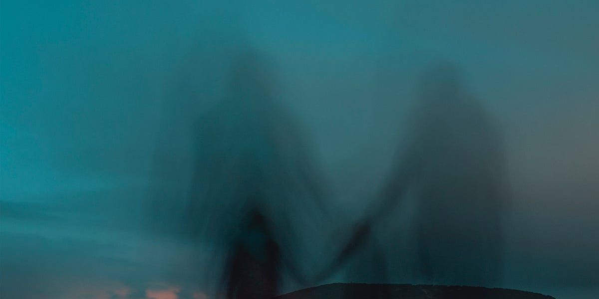tkbeyond's tweet image. The theme of redemption runs throughout the Book of Ruth and looks ahead in a prophetic way to Jesus, the Redeemer of all humanity. 
Link– buff.ly/xg0QRE3 @tkbeyond @WordStrong @substack #Jesus #Redeemer #redemption #BookofRuth