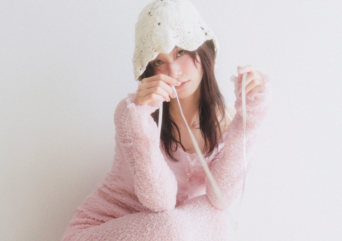 cancamjp_info's tweet image. 【10／15のコーデ】めるるが着こなす♡スイートなニットスタイルが最強かわいい！
cancam.jp/archives/16716…
#CanCam