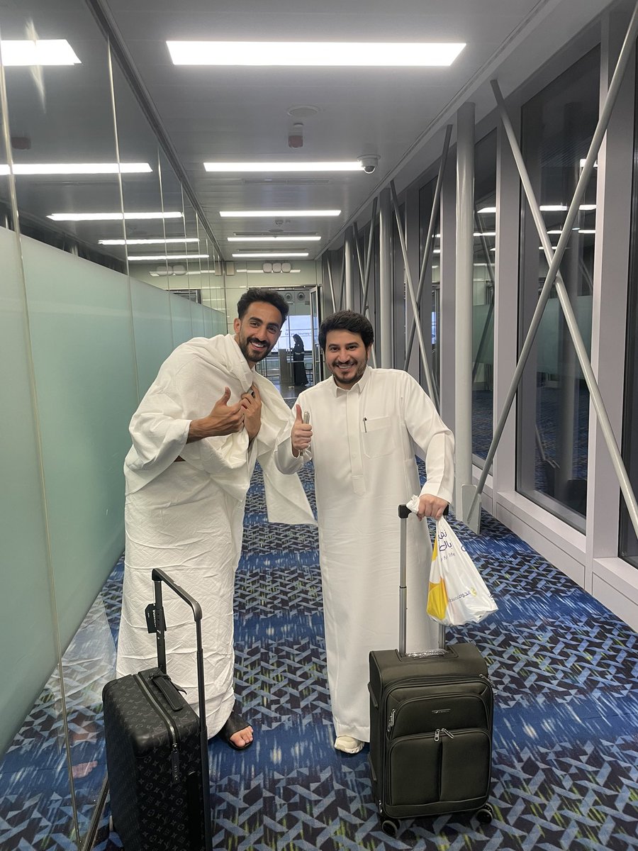 يا جبل ما يهزك ريح
الله يسعدك ذا الوجه يا حبيبنا يا نواااف👏🏻👏🏻💚💚
<a href="/Nalaqidi/">NAWAF ALAQIDI</a>